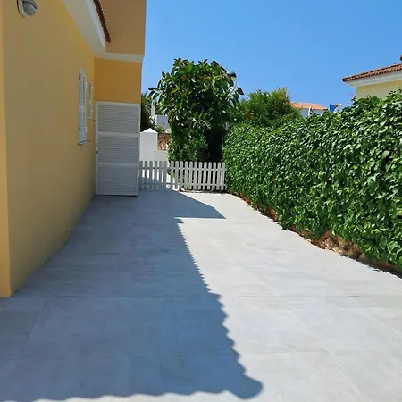 Villa Con Piscina Privada Cerca De La Playa *