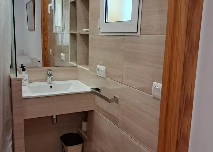 Con Piscina Privada Cerca De La Playa * Cala Blanca (Menorca)