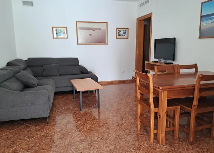 Con Piscina Privada Cerca De La Playa Cala Blanca (Menorca)