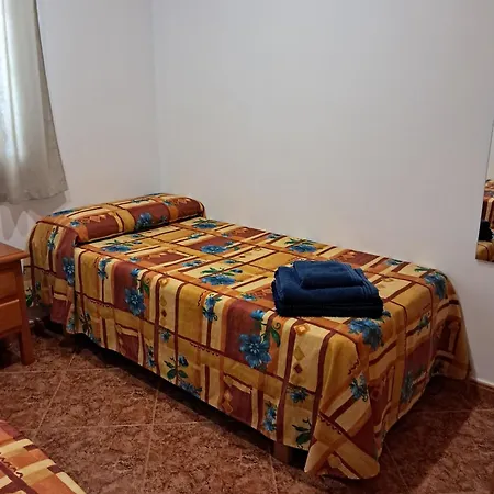Con Piscina Privada Cerca De La Playa Cala Blanca (Menorca)