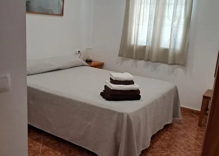 Con Piscina Privada Cerca De La Playa קאלה בלנקה